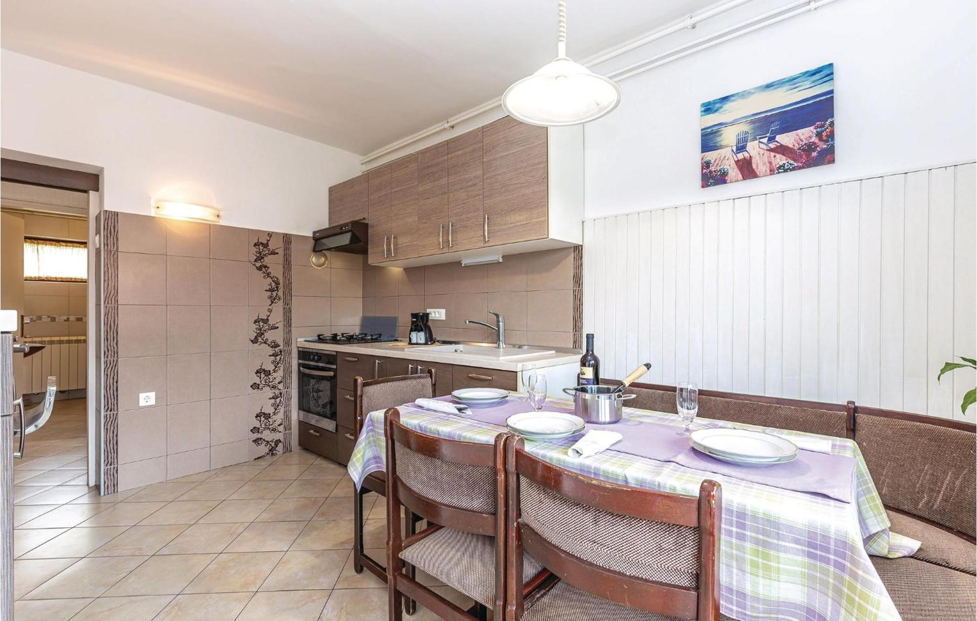 Amazing Apartment In Rijeka With Wifi エクステリア 写真