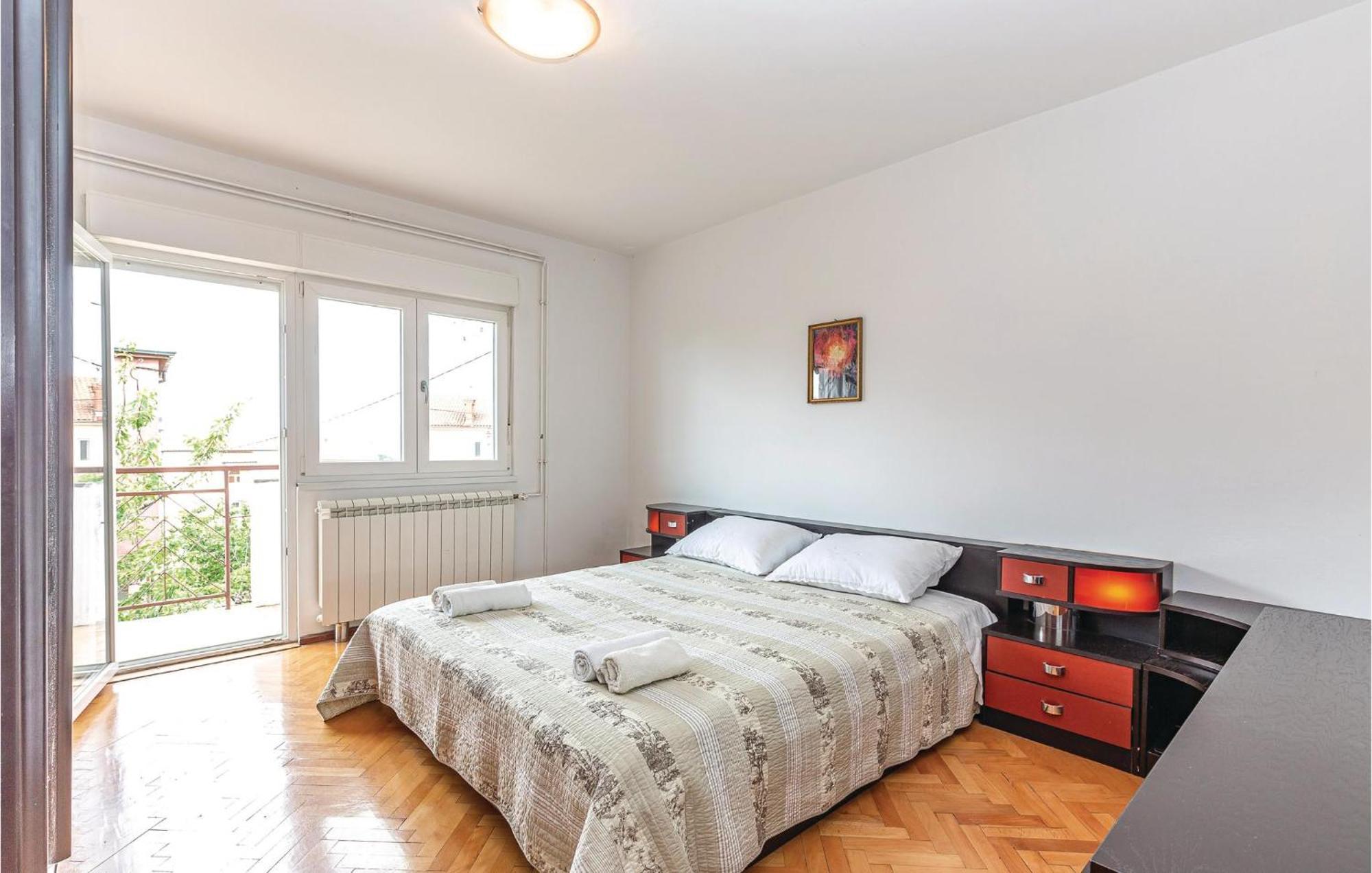Amazing Apartment In Rijeka With Wifi エクステリア 写真